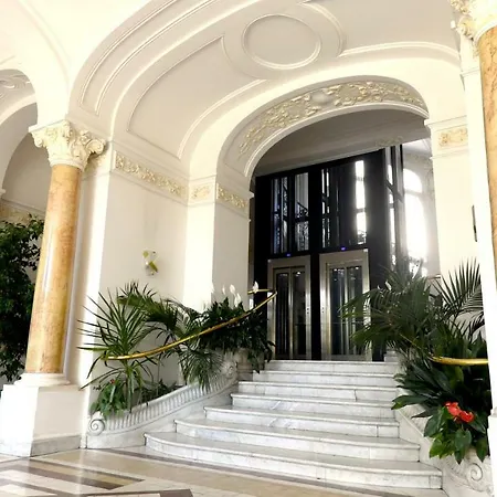 Winter Palace *
