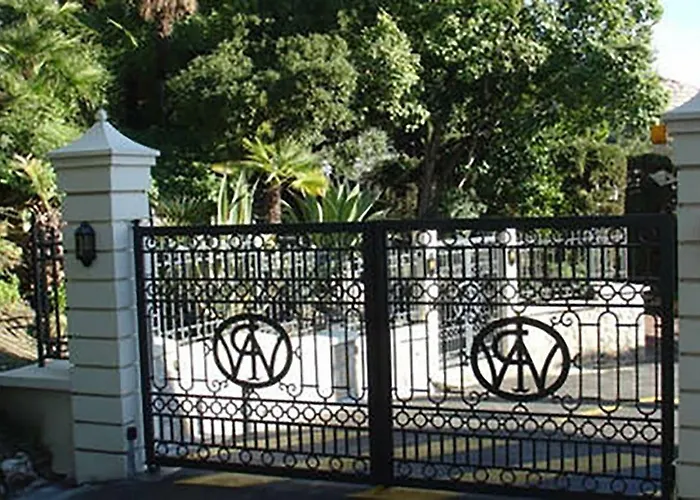 Winter Palace *