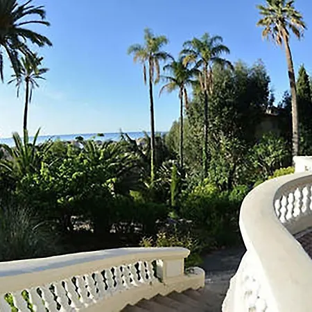 Winter Palace Apartamento *